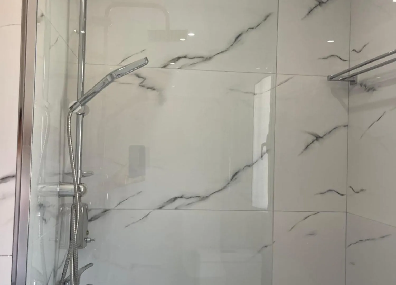 White House Dami Apartment Sarande 0*,