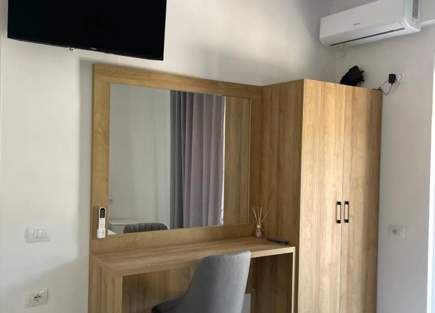 White House Dami Apartment Sarande Albania