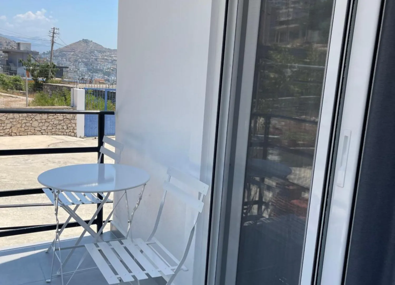 White House Dami Apartment Sarande