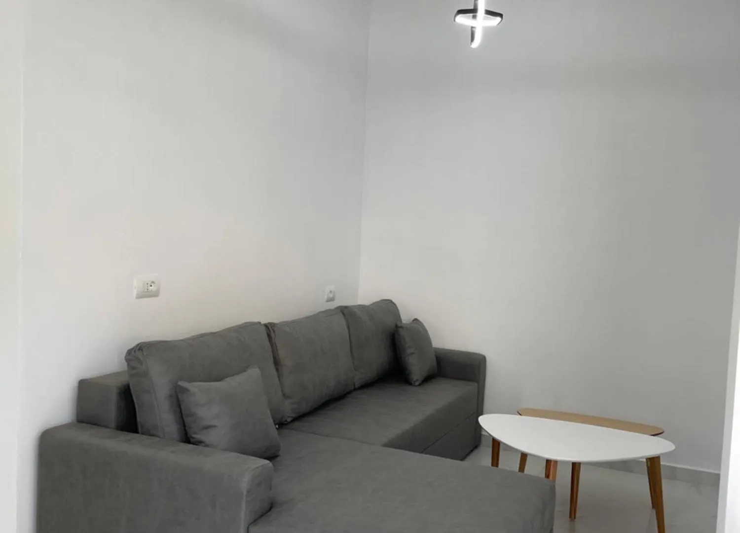White House Dami Apartment Sarande
